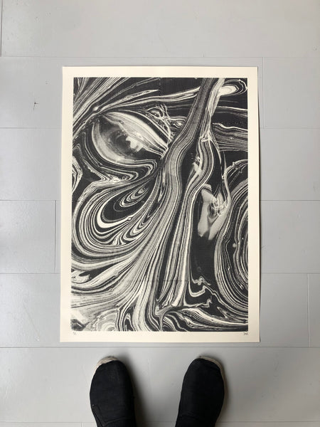 Fluid Dynamics 50x70 cm - Multiple Variants